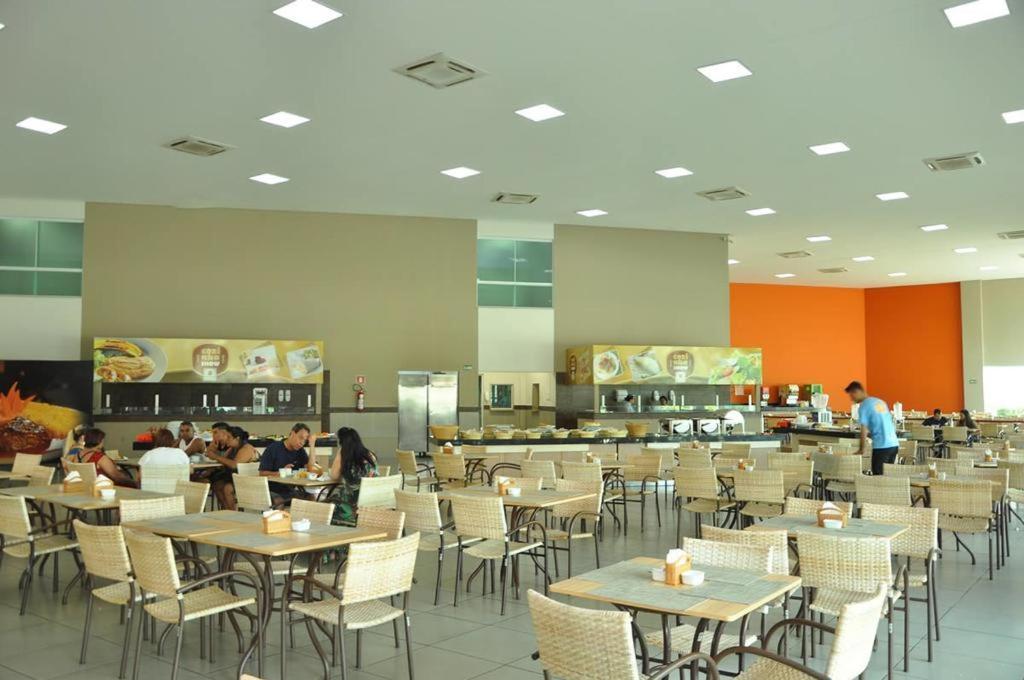 Hotel Riviera Park Caldas Novas Exterior foto